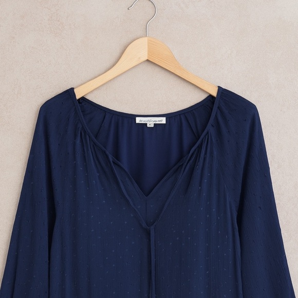 Mi Ami Large Navy Sheath Dress w/ Silver Thread Accents & Tie Neck - Classic - Picture 2 of 3